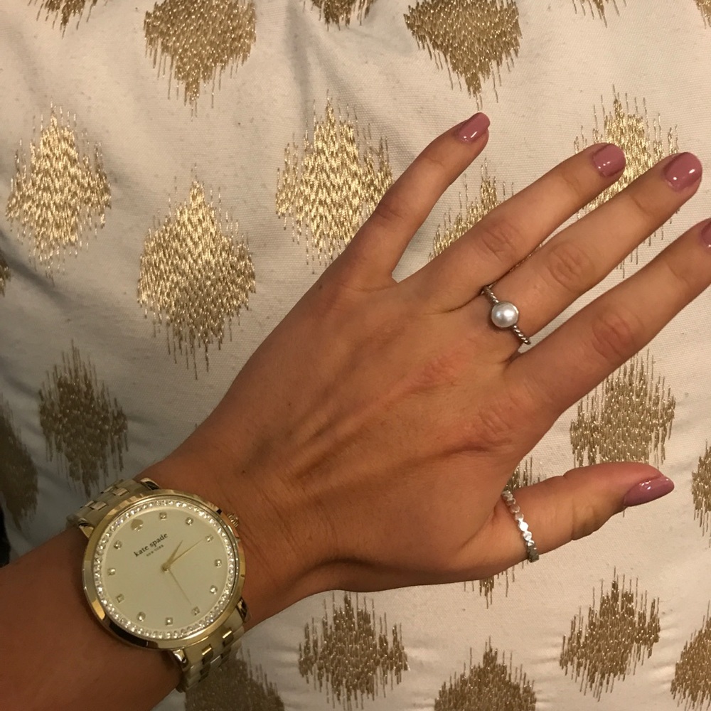 RESTOCK SOON Sterling Silver Pearl Rope Ring - Picture 7 of 7